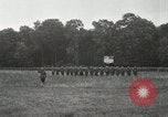 Standbild 26 Division Truppen Frankreich, 1918, aus Sekunde 10 historischem Filmmaterial Videoclip 65675021493