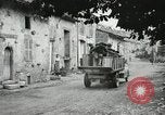 Standbild 5 Marine Regiment Frankreich, 1918, aus Sekunde 19 historischem Filmmaterial Videoclip 65675021494