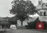 Standbild 5 Marine Regiment Frankreich, 1918, aus Sekunde 49 historischem Filmmaterial Videoclip 65675021494