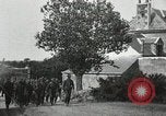 Standbild 5 Marine Regiment Frankreich, 1918, aus Sekunde 53 historischem Filmmaterial Videoclip 65675021494