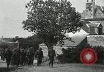 Standbild 5 Marine Regiment Frankreich, 1918, aus Sekunde 54 historischem Filmmaterial Videoclip 65675021494