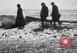 Immagine di Trapano a baionetta Francia, 1918, secondo 41 filmato di repertorio 65675021499