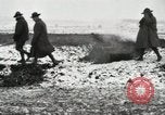 Immagine di Trapano a baionetta Francia, 1918, secondo 45 filmato di repertorio 65675021499