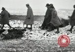 Immagine di Trapano a baionetta Francia, 1918, secondo 49 filmato di repertorio 65675021499