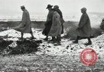 Immagine di Trapano a baionetta Francia, 1918, secondo 50 filmato di repertorio 65675021499
