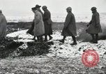 Immagine di Trapano a baionetta Francia, 1918, secondo 51 filmato di repertorio 65675021499