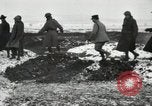 Immagine di Trapano a baionetta Francia, 1918, secondo 55 filmato di repertorio 65675021499