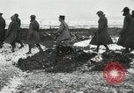Immagine di Trapano a baionetta Francia, 1918, secondo 56 filmato di repertorio 65675021499