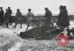 Immagine di Trapano a baionetta Francia, 1918, secondo 57 filmato di repertorio 65675021499