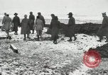 Immagine di Trapano a baionetta Francia, 1918, secondo 61 filmato di repertorio 65675021499
