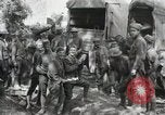 Standbild 9 und 23 Infanterie Regiment Frankreich, 1918, aus Sekunde 36 historischem Filmmaterial Videoclip 65675021507