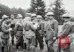 Standbild 5 und 6 marine Regiment Frankreich, 1918, aus Sekunde 33 historischem Filmmaterial Videoclip 65675021509
