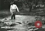 Standbild Alligator Farm Washington DC USA, 1916, aus Sekunde 59 historischem Filmmaterial Videoclip 65675021536
