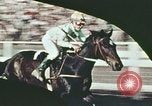Standbild Junge Kinder lernen fahren Nassau County New York USA, 1974, aus Sekunde 4 historischem Filmmaterial Videoclip 65675021547