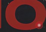 Standbild Junge Kinder lernen fahren Nassau County New York USA, 1974, aus Sekunde 46 historischem Filmmaterial Videoclip 65675021547