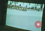 Standbild Die Verwendung von frühen Computern in der Zeitungsproduktion Detroit Michigan USA, 1974, aus Sekunde 45 historischem Filmmaterial Videoclip 65675021551