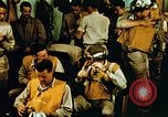 Standbild USS Yorktown Angriffe Marcus Insel Pazifik, 1943, aus Sekunde 41 historischem Filmmaterial Videoclip 65675021557