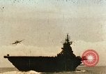 Standbild USS Yorktown Piloten zurück von Marcus Insel Bombardierung Pacific Theater, 1943, aus Sekunde 1 historischem Filmmaterial Videoclip 65675021558