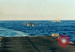 Standbild USS Yorktown Piloten zurück von Marcus Insel Bombardierung Pacific Theater, 1943, aus Sekunde 7 historischem Filmmaterial Videoclip 65675021558