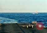 Standbild USS Yorktown Piloten zurück von Marcus Insel Bombardierung Pacific Theater, 1943, aus Sekunde 9 historischem Filmmaterial Videoclip 65675021558