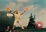Standbild USS Yorktown Piloten zurück von Marcus Insel Bombardierung Pacific Theater, 1943, aus Sekunde 53 historischem Filmmaterial Videoclip 65675021558