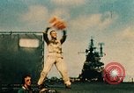 Standbild USS Yorktown Piloten zurück von Marcus Insel Bombardierung Pacific Theater, 1943, aus Sekunde 55 historischem Filmmaterial Videoclip 65675021558