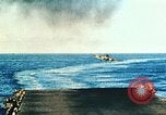 Standbild USS Yorktown Piloten zurück von Marcus Insel Bombardierung Pacific Theater, 1943, aus Sekunde 56 historischem Filmmaterial Videoclip 65675021558