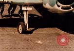 Standbild USS Yorktown Piloten zurück von Marcus Insel Bombardierung Pacific Theater, 1943, aus Sekunde 60 historischem Filmmaterial Videoclip 65675021558