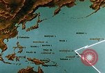 Standbild USS Yorktown CV-10 Schlacht von Kwajalein Zweiten Weltkrieg Kwajalein Insel Inseln Marshall, 1944, aus Sekunde 8 historischem Filmmaterial Videoclip 65675021559