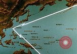 Standbild USS Yorktown CV-10 Schlacht von Kwajalein Zweiten Weltkrieg Kwajalein Insel Inseln Marshall, 1944, aus Sekunde 20 historischem Filmmaterial Videoclip 65675021559
