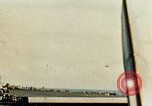 Immagine di USS Yorktown con task group 581 seconda guerra mondiale Truk Isole Caroline, 1944, secondo 24 filmato di repertorio 65675021560