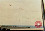 Immagine di USS Yorktown con task group 581 seconda guerra mondiale Truk Isole Caroline, 1944, secondo 26 filmato di repertorio 65675021560