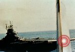 Immagine di USS Yorktown con task group 581 seconda guerra mondiale Truk Isole Caroline, 1944, secondo 38 filmato di repertorio 65675021560