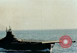 Immagine di USS Yorktown con task group 581 seconda guerra mondiale Truk Isole Caroline, 1944, secondo 47 filmato di repertorio 65675021560