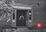 Standbild Gabeln von Cypress Plantation House und Nebengebäude ca 1940 Florence Alabama USA, 1939, aus Sekunde 16 historischem Filmmaterial Videoclip 65675021571