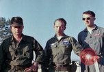 Immagine di American Air Force personale Isola di Luzon nelle Filippine, 1967, secondo 45 filmato di repertorio 65675021583