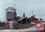 Standbild Amerikanische Flieger Vietnam, 1967, aus Sekunde 25 historischem Filmmaterial Videoclip 65675021585