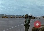 Image Base aérienne des États-Unis Vietnam, 1967, de la seconde 25 séquences d'archives historiques vidéo 65675021586
