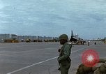 Image Base aérienne des États-Unis Vietnam, 1967, de la seconde 31 séquences d'archives historiques vidéo 65675021586