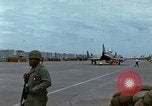 Image Base aérienne des États-Unis Vietnam, 1967, de la seconde 40 séquences d'archives historiques vidéo 65675021586