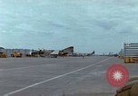 Image Base aérienne des États-Unis Vietnam, 1967, de la seconde 62 séquences d'archives historiques vidéo 65675021586