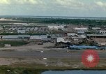 Standbild der US Air Base Vietnam, 1967, aus Sekunde 26 historischem Filmmaterial Videoclip 65675021593