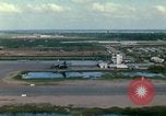 Standbild der US Air Base Vietnam, 1967, aus Sekunde 40 historischem Filmmaterial Videoclip 65675021593