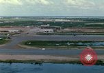 Standbild der US Air Base Vietnam, 1967, aus Sekunde 51 historischem Filmmaterial Videoclip 65675021593