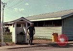 Standbild der US Air Base Vietnam, 1967, aus Sekunde 58 historischem Filmmaterial Videoclip 65675021594