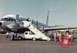 Immagine di Stati Uniti aviatori Saigon Vietnam, 1967, secondo 47 filmato di repertorio 65675021596