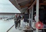 Standbild Cam Ranh Air Base Vietnam, 1967, aus Sekunde 33 historischem Filmmaterial Videoclip 65675021614