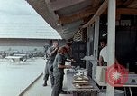 Standbild Cam Ranh Air Base Vietnam, 1967, aus Sekunde 37 historischem Filmmaterial Videoclip 65675021614