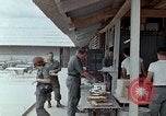 Standbild Cam Ranh Air Base Vietnam, 1967, aus Sekunde 44 historischem Filmmaterial Videoclip 65675021614