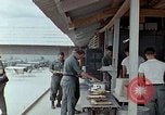 Standbild Cam Ranh Air Base Vietnam, 1967, aus Sekunde 46 historischem Filmmaterial Videoclip 65675021614